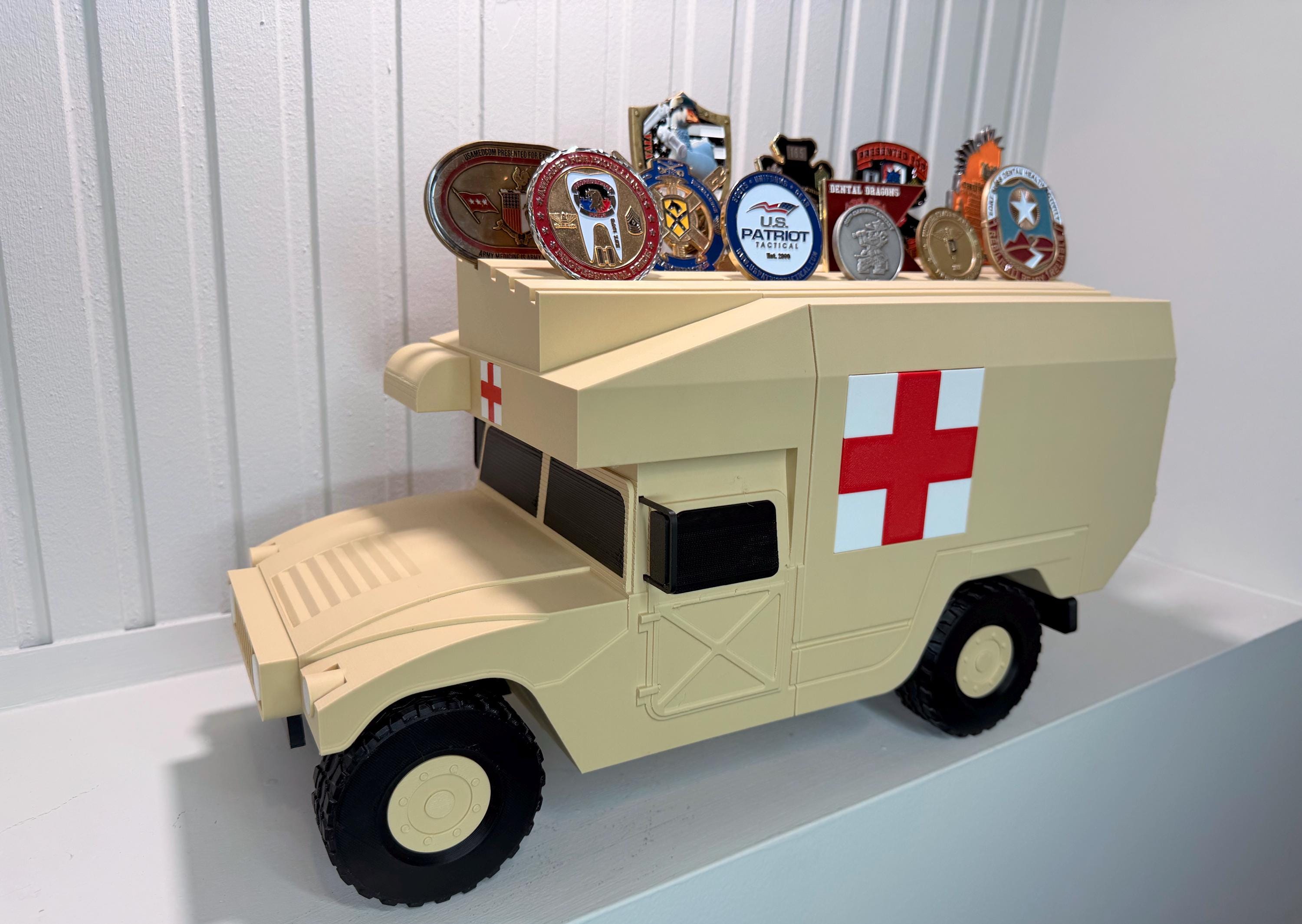 M988 MEDEVAC HMMWV Coin Holder | 3D Printed Military Ambulance Display